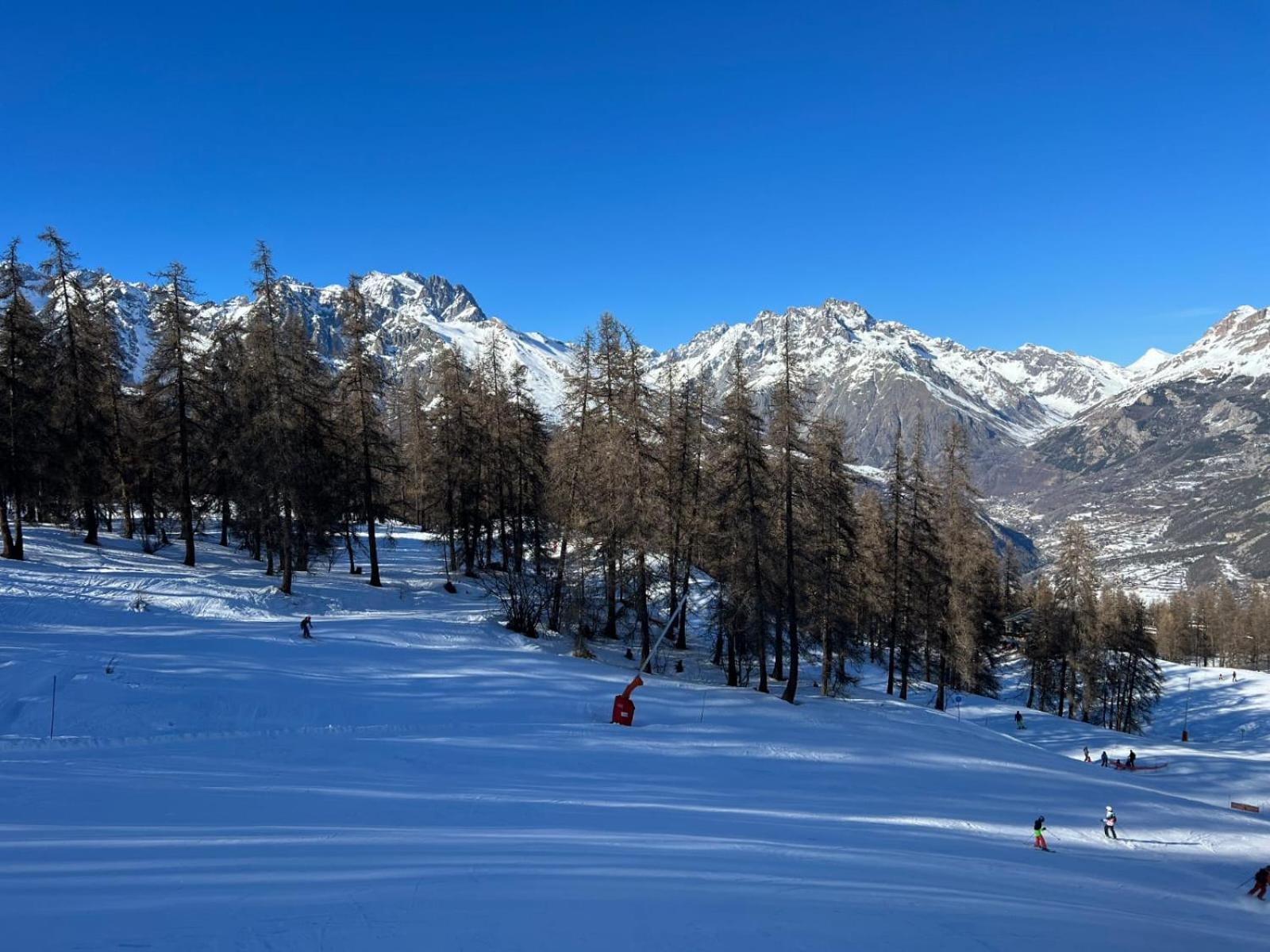 "La Batisse Des Pres" Lägenhet Puy-Saint-Vincent Exteriör bild